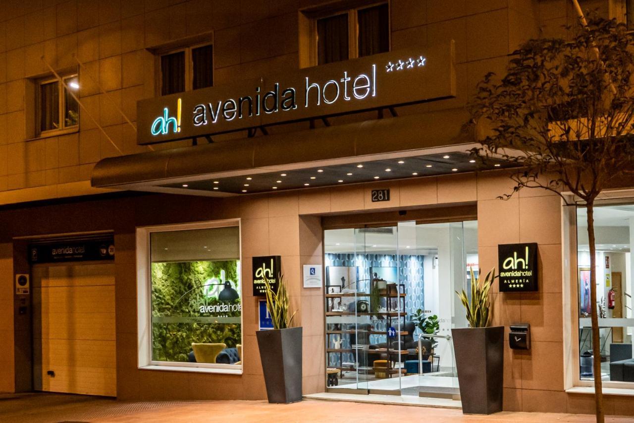 Avenida Hotel Almería Exterior foto